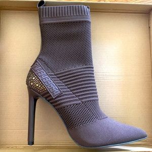 Brown Steve Madden booties